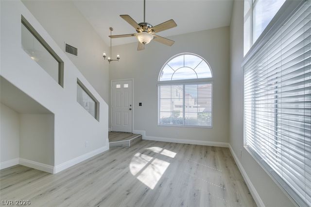8703 Sandringham Avenue, Las Vegas, NV 89129