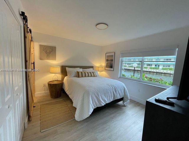 3944 NE 167th St 107, North Miami Beach, FL 33160