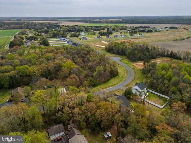 28008 KING FARMS RD, Laurel, DE 19956