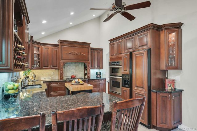 101 Hayrick Lane, Commack, NY 11725