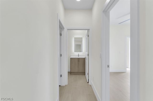 1827 EMBERS PKWY W, Cape Coral, FL 33993