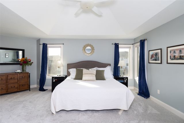 4300 161st Street, Urbandale, IA 50323