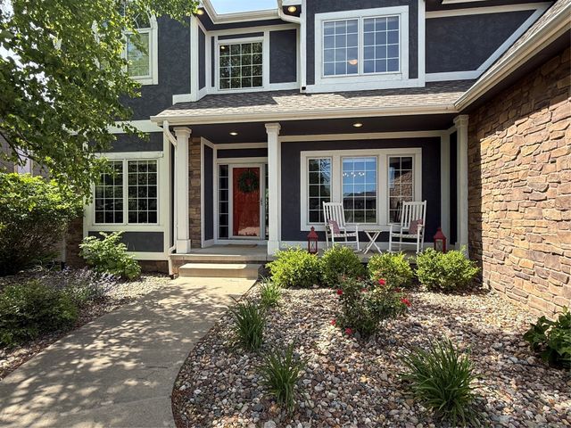 4300 161st Street, Urbandale, IA 50323