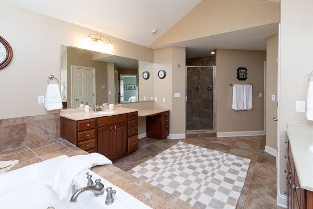 4300 161st Street, Urbandale, IA 50323