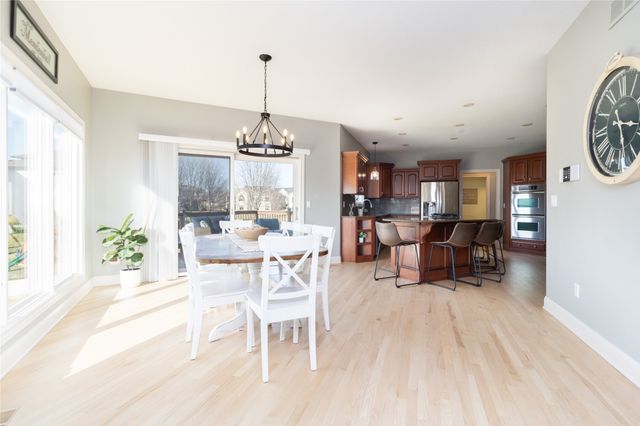 4300 161st Street, Urbandale, IA 50323