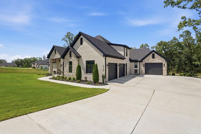 2940 Orchard View Drive, Conway, AR 72034