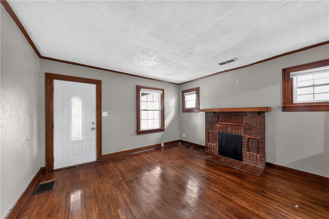 16 Camden Avenue, Dayton, OH 45405