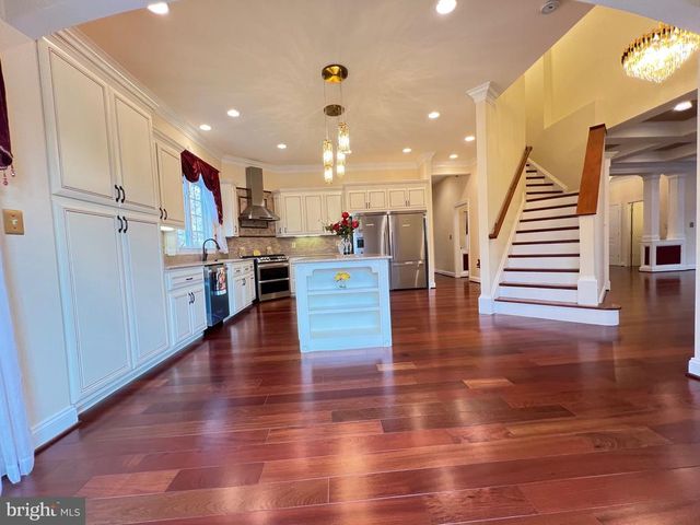 11207 VALOR BRIDGE DR, Spotsylvania, VA 22551