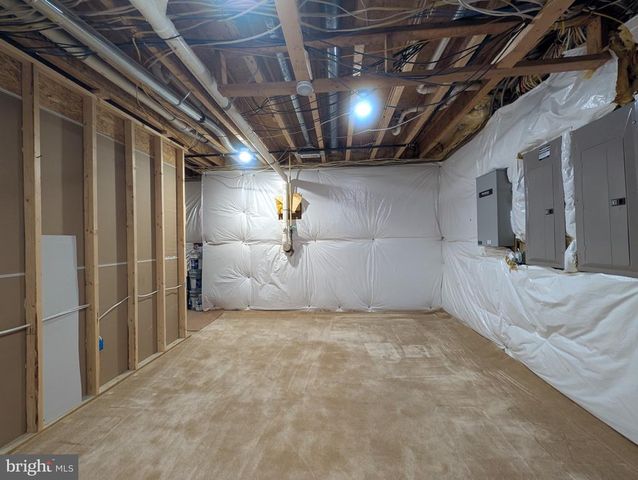 11207 VALOR BRIDGE DR, Spotsylvania, VA 22551