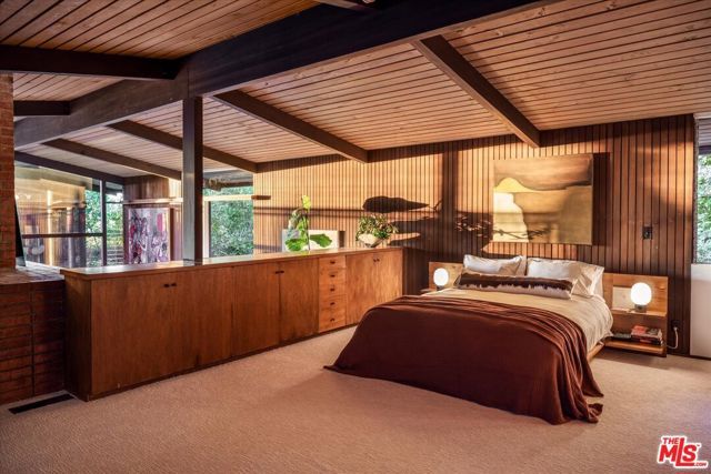 1966 Lucile Avenue, Los Angeles, CA 90039