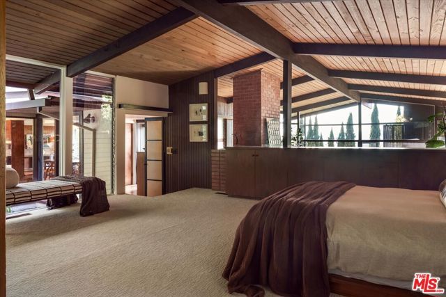 1966 Lucile Avenue, Los Angeles, CA 90039