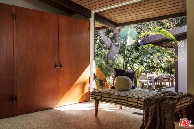 1966 Lucile Avenue, Los Angeles, CA 90039