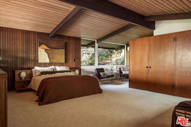 1966 Lucile Avenue, Los Angeles, CA 90039