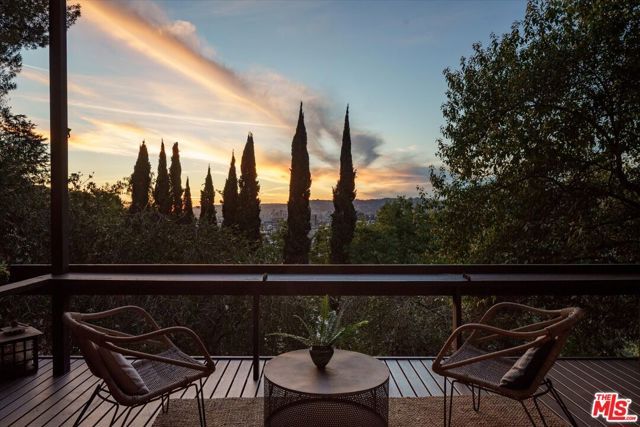 1966 Lucile Avenue, Los Angeles, CA 90039