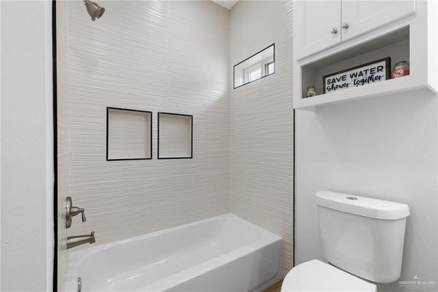 307 Barcelona Drive, Donna, TX 78537