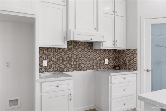 307 Barcelona Drive, Donna, TX 78537