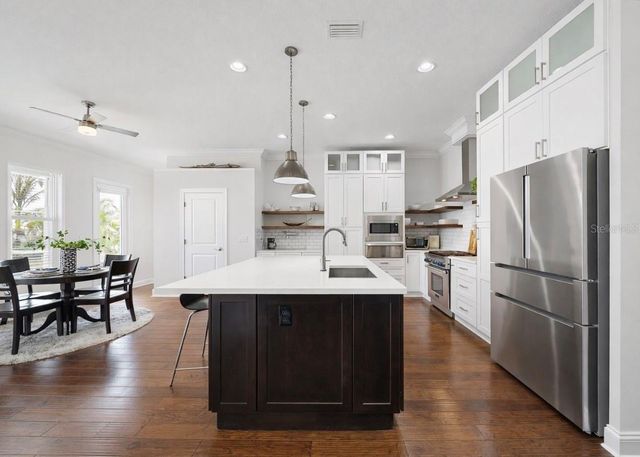 8013 KEY WEST CONCH DRIVE, Riverview, FL 33578