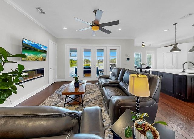 8013 KEY WEST CONCH DRIVE, Riverview, FL 33578