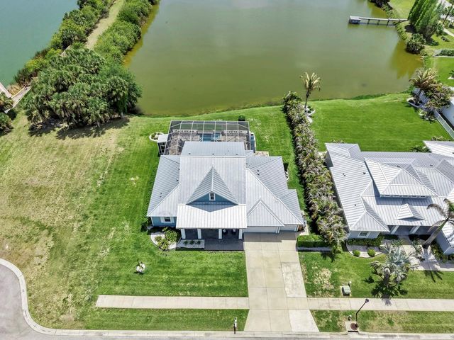 8013 KEY WEST CONCH DRIVE, Riverview, FL 33578