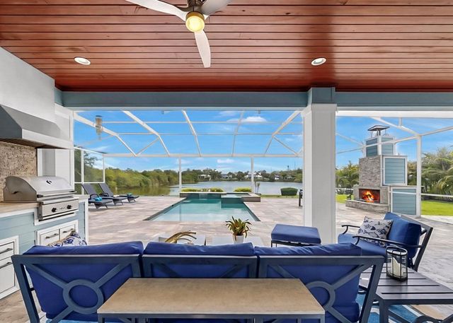 8013 KEY WEST CONCH DRIVE, Riverview, FL 33578