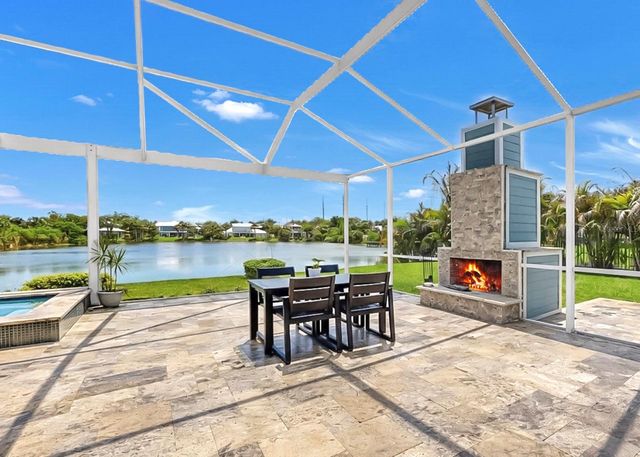 8013 KEY WEST CONCH DRIVE, Riverview, FL 33578