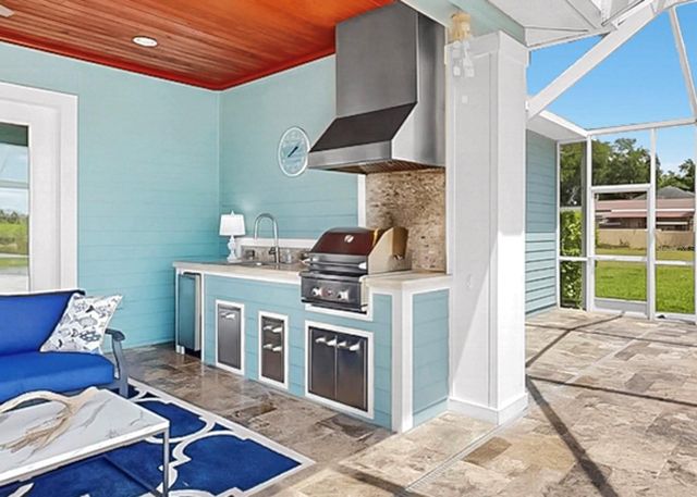 8013 KEY WEST CONCH DRIVE, Riverview, FL 33578