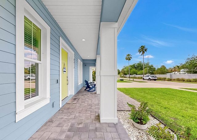 8013 KEY WEST CONCH DRIVE, Riverview, FL 33578
