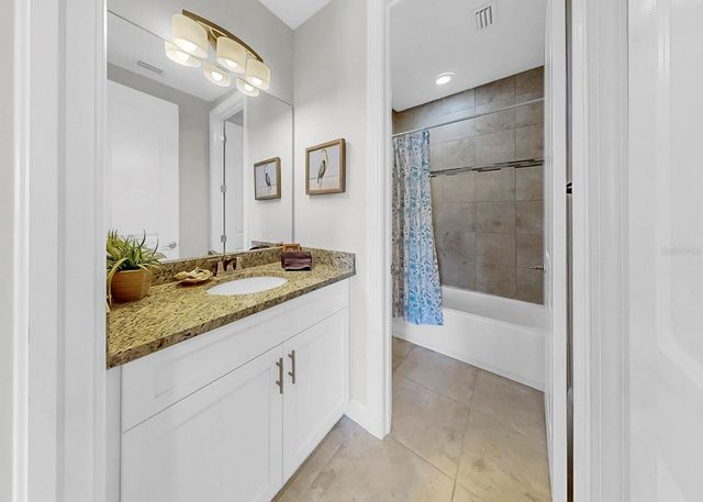 8013 KEY WEST CONCH DRIVE, Riverview, FL 33578