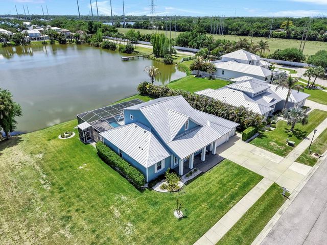 8013 KEY WEST CONCH DRIVE, Riverview, FL 33578