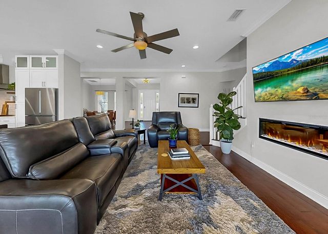 8013 KEY WEST CONCH DRIVE, Riverview, FL 33578