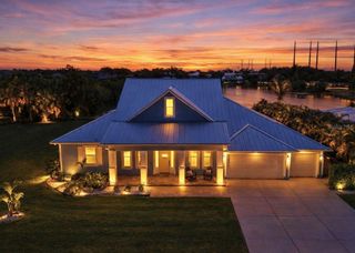 8013 KEY WEST CONCH DRIVE, Riverview, FL 33578