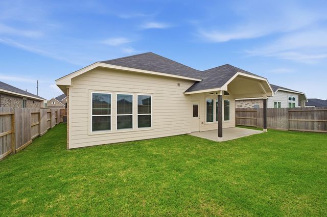 12107 N Wooden Mill Lane N, Santa Fe, TX 77510