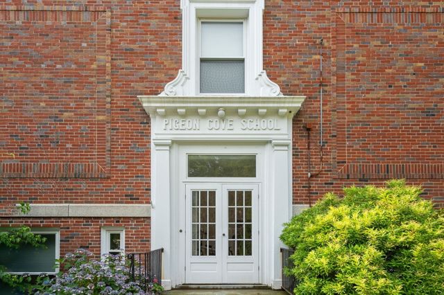 15 Story St 4, Rockport, MA 01966