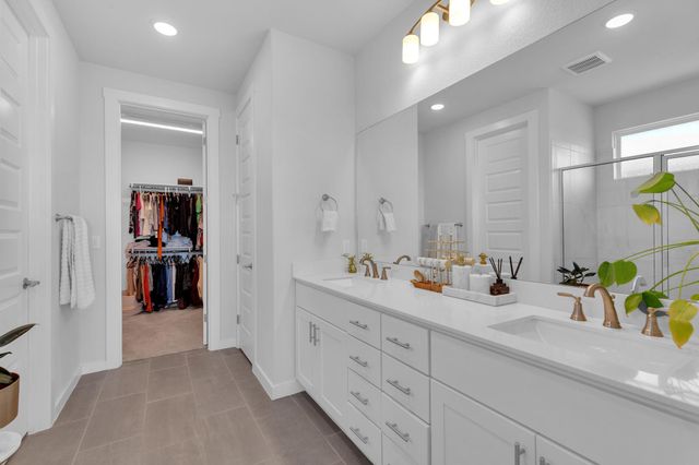 3615 Twin Glades PASS, Buda, TX 78610