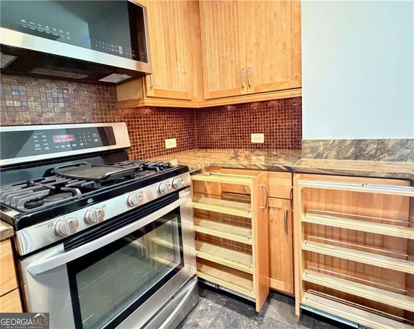 3338 Peachtree Road NE 3205, Atlanta, GA 30326