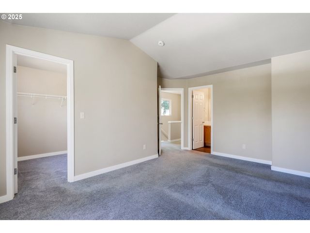 2798 Se 74th Way, Hillsboro, OR 97123