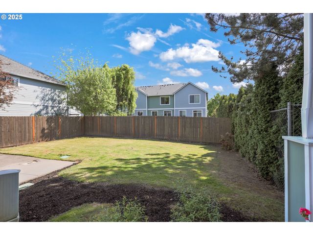 2798 Se 74th Way, Hillsboro, OR 97123