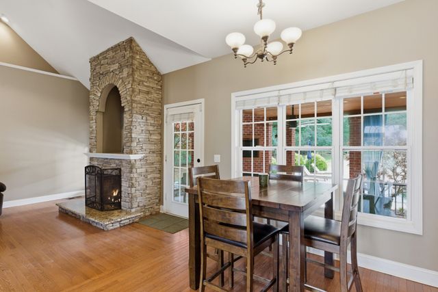1013 Weiss Rd, Cottontown, TN 37048