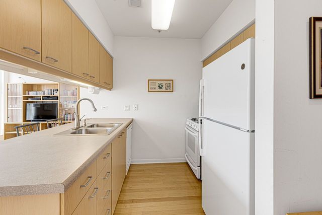 1236 Chicago Avenue 706A, Evanston, IL 60202