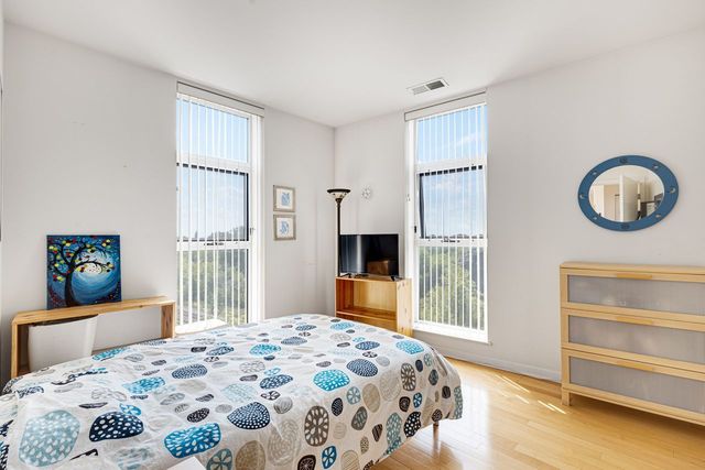 1236 Chicago Avenue 706A, Evanston, IL 60202