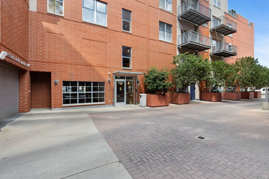 1236 Chicago Avenue 706A, Evanston, IL 60202