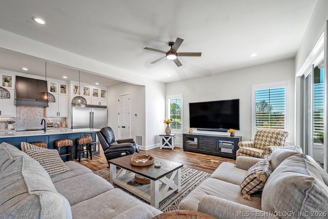 4509 Peachtree Lane, Kingston, OK 73439