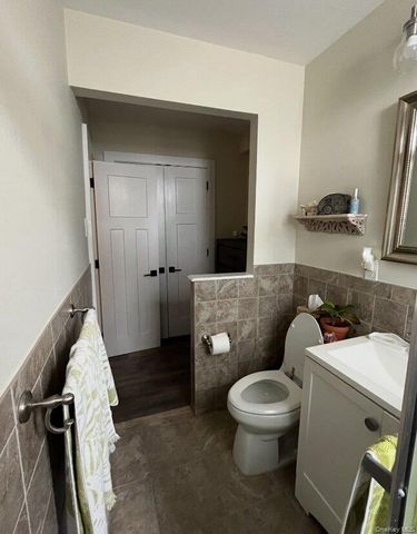 210 E Broadway 6J, Long Beach, NY 11561