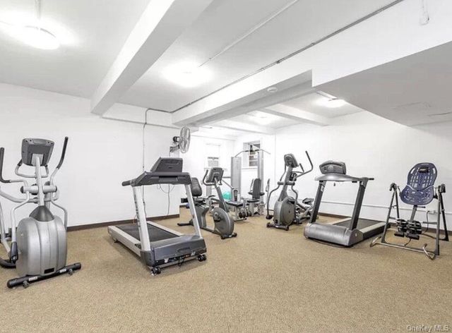 210 E Broadway 6J, Long Beach, NY 11561