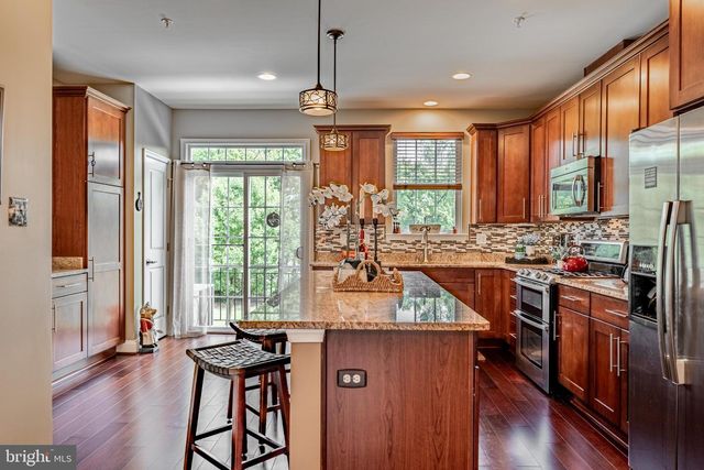 20 MERIDIAN LN, Towson, MD 21286