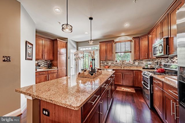 20 MERIDIAN LN, Towson, MD 21286