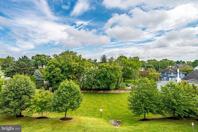 20 MERIDIAN LN, Towson, MD 21286