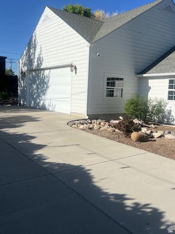 135 E 200 N, Beaver, UT 84713