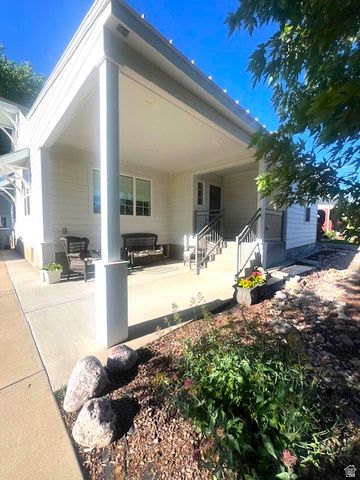 135 E 200 N, Beaver, UT 84713