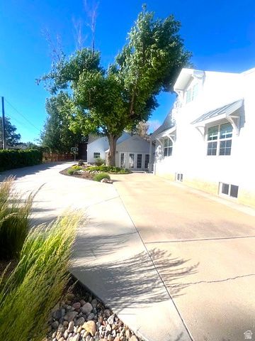 135 E 200 N, Beaver, UT 84713